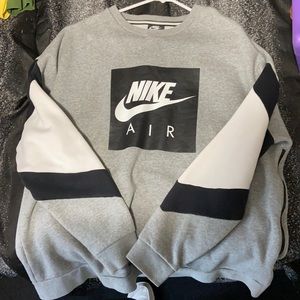 Nike sweatshirt